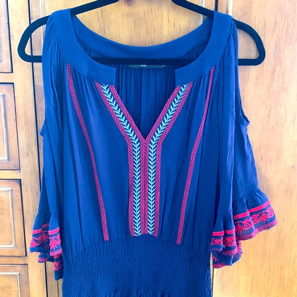 EUC flowy cold shoulder top, size large - Picture 1 of 12